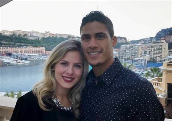 Camille Razat Wiki, Age, Height, Net worth, Boyfriend & Family [2020]