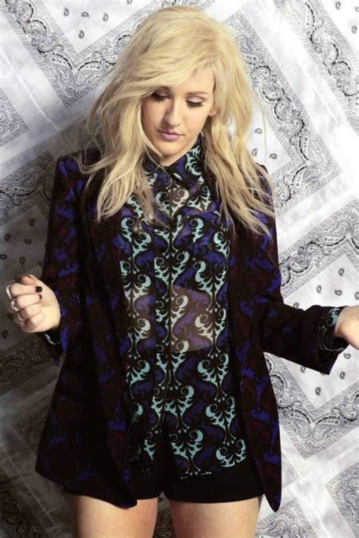 Ellie Goulding Favorite Food Color Drink Book Music Biography