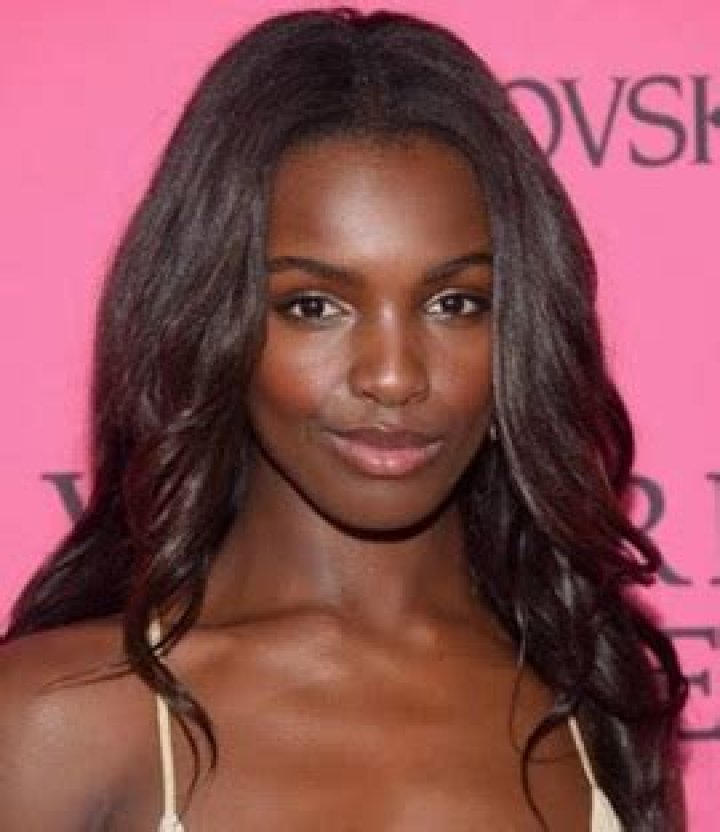 Leomie Anderson Measurements Height Weight Bra Size Facts