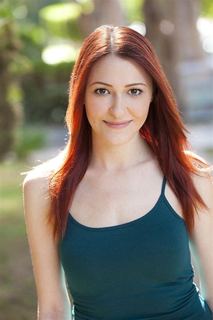 Nomi Abadi Wiki, Age, Husband, Boyfriend, Net Worth & More